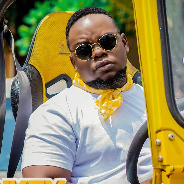 Dikey Latify – Wawa Dele