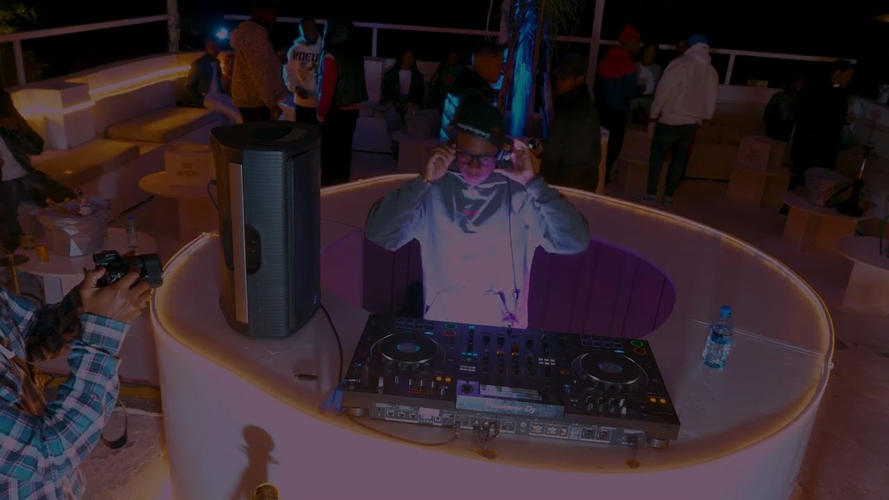 Dj Tashinga Afro Tech Live Set At Rooftop Jamming Session | Live In Cap Town 2025
