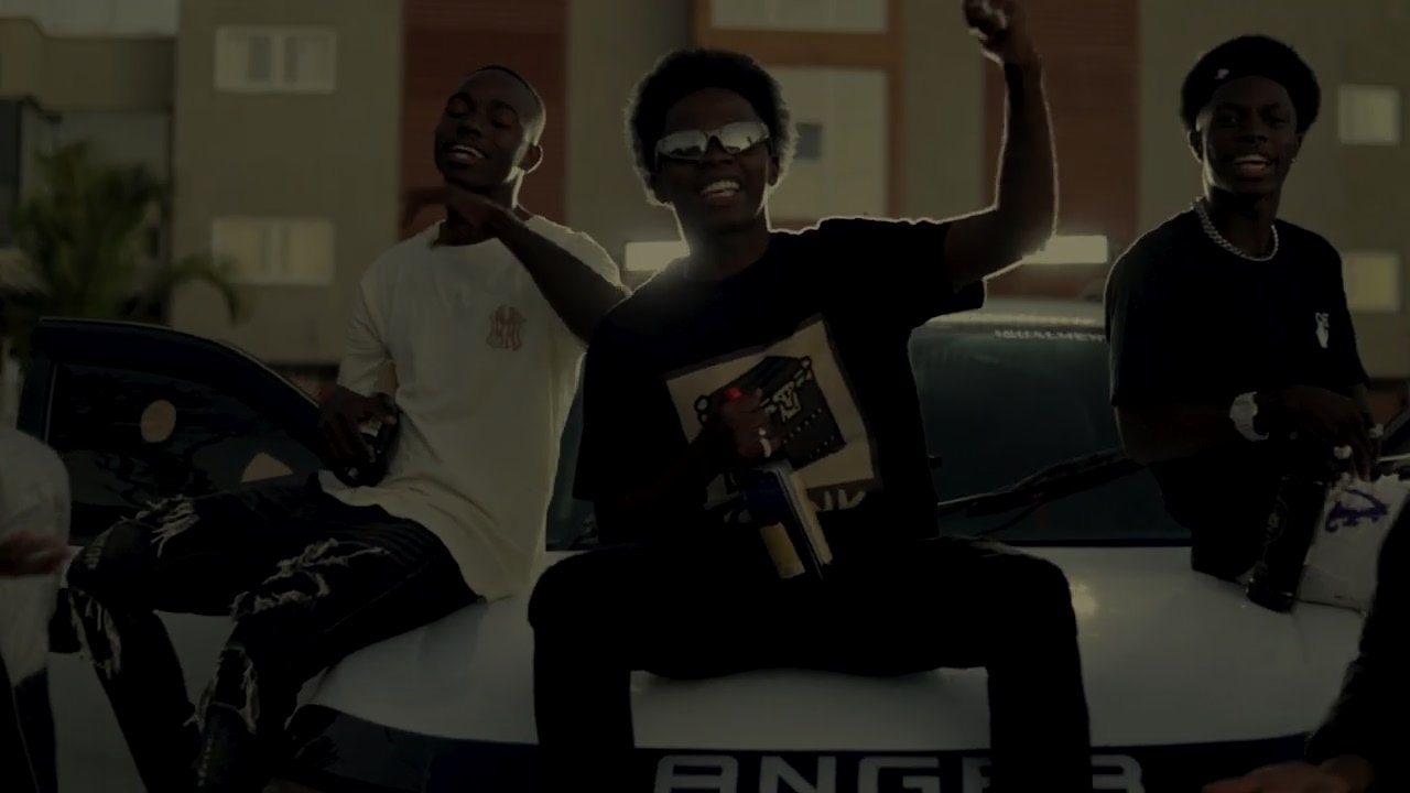 King Rizzy x Willblack - Ligar Antes