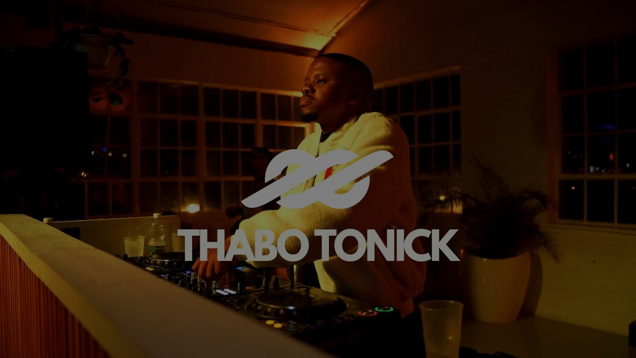 Thabo Tonick - Live At Intimate - Deep House | 3 Step | Afro House (Cape Town, South Africa)