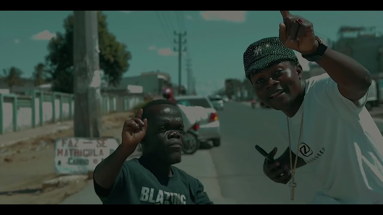 Lil De Ouro - Winnuwa Elukari Emotza