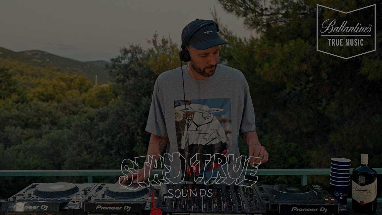 Stay True Sounds Vol.7 Preview - Mixed By Kid Fonque (Powered by Ballantine's)