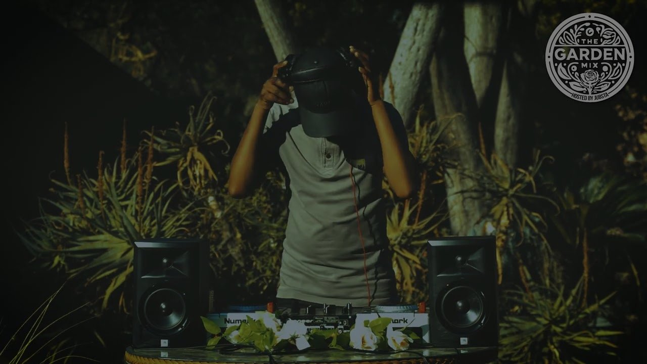 The Garden Mix #14 - Soulful House Mix Mixed By: Sthibo