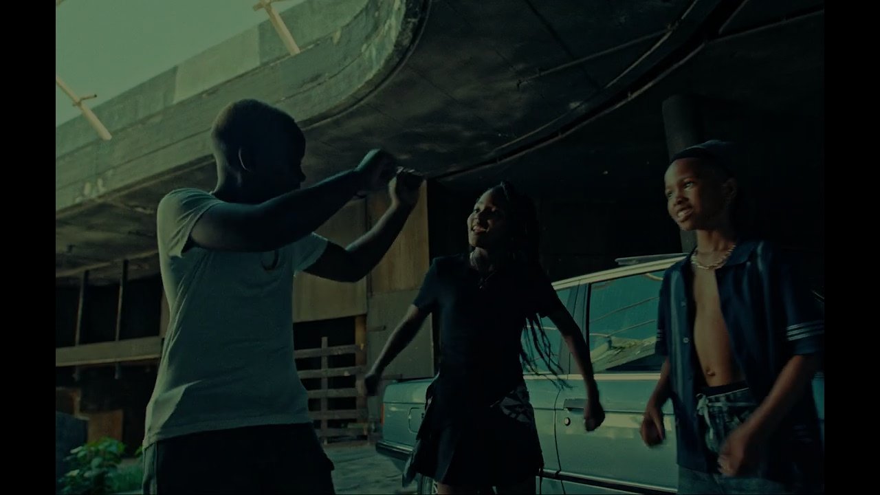 CIZA - Isaka II (6am) [with Tems, Omah Lay, Thukuthela, JAZZWRLD]