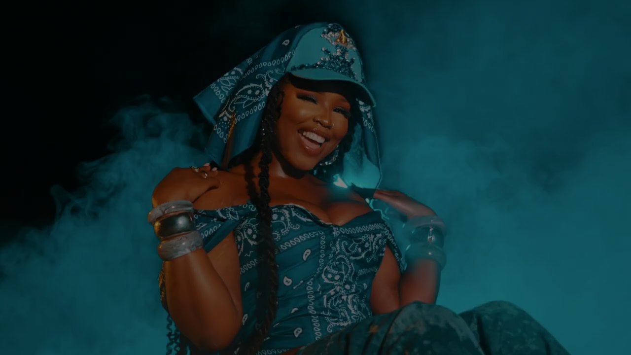 Nkosazana Daughter - Emsakazweni (feat. Nobuhle & Essa Kay)