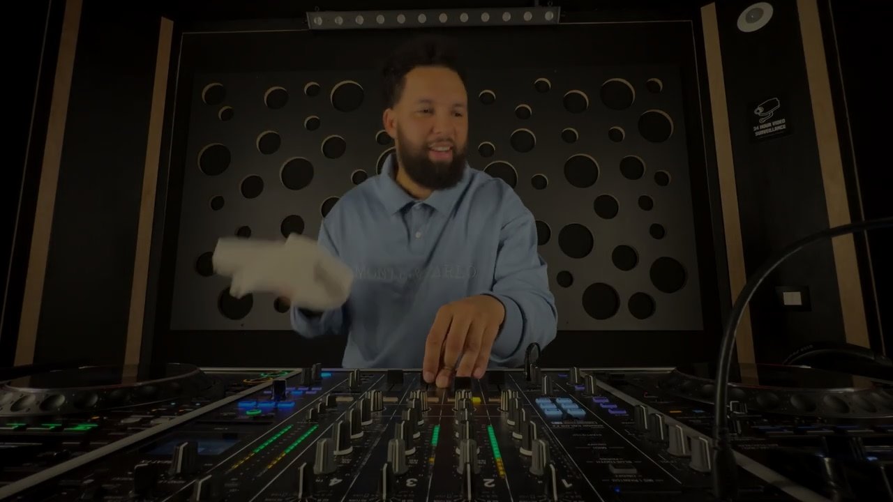 EDITOR'S GROOVE EP 06 - Amapiano is the new R&B - A Sing Along Love Affair: DJ LINES