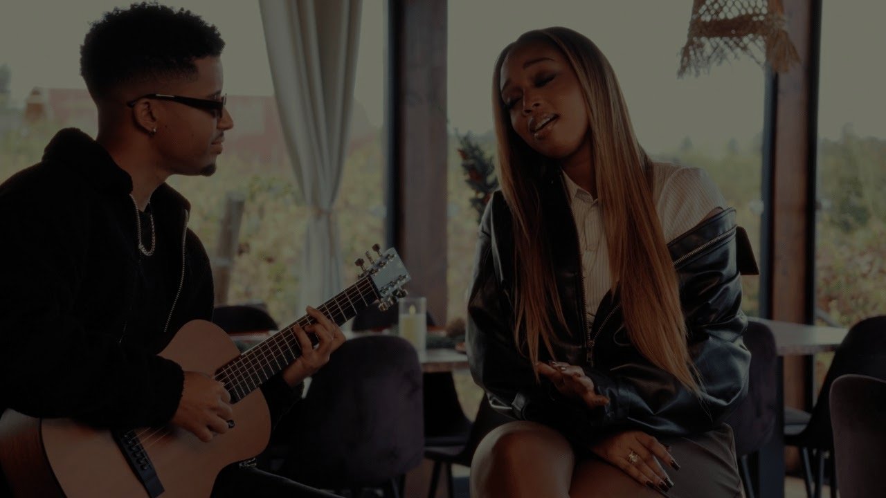 Yasmine - Nked Live (Acústico) EP.1