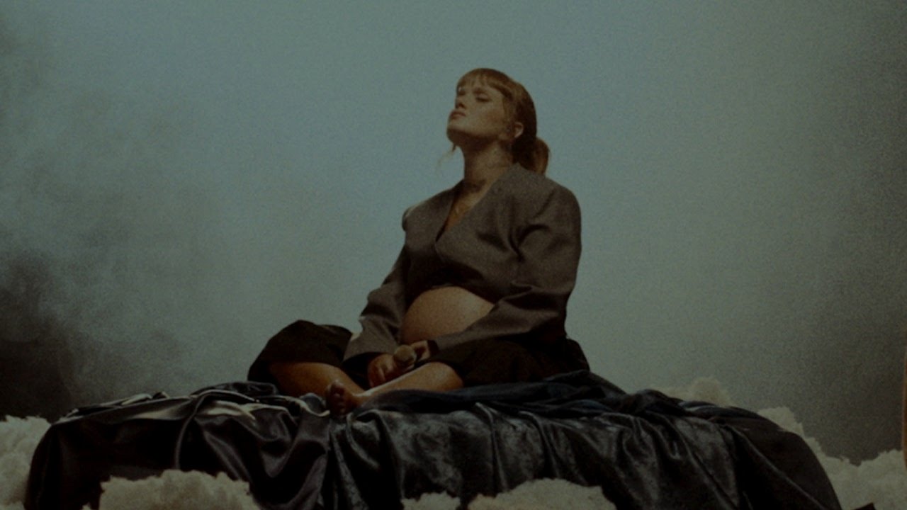 Carolina Deslandes - A Terra é Redonda - Unplugged @Meo Arena