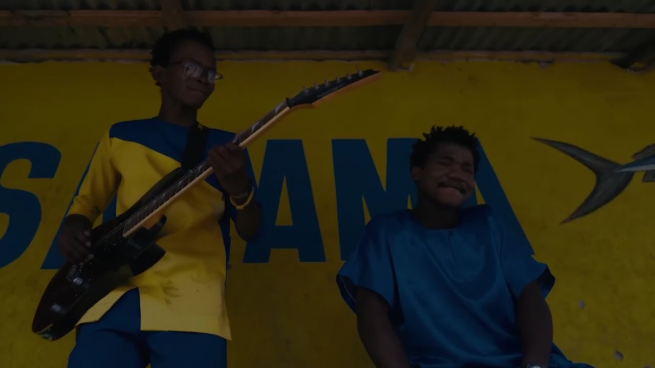 AZ Khinera, Jenny, Gerson Mariano, Vidro B, Rony, Viegas Y & Abuchamo Munhoto - TIKUWE PAMO TO NATEMA