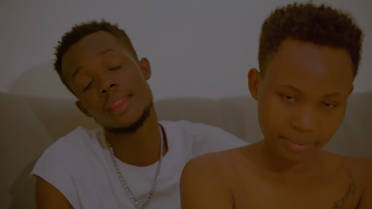 Proper Micksey & Bono Luxx - Maria