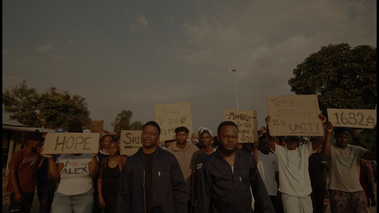 Touchline - Inkunzi (feat. Kwesta & Mnqobi Yazo)