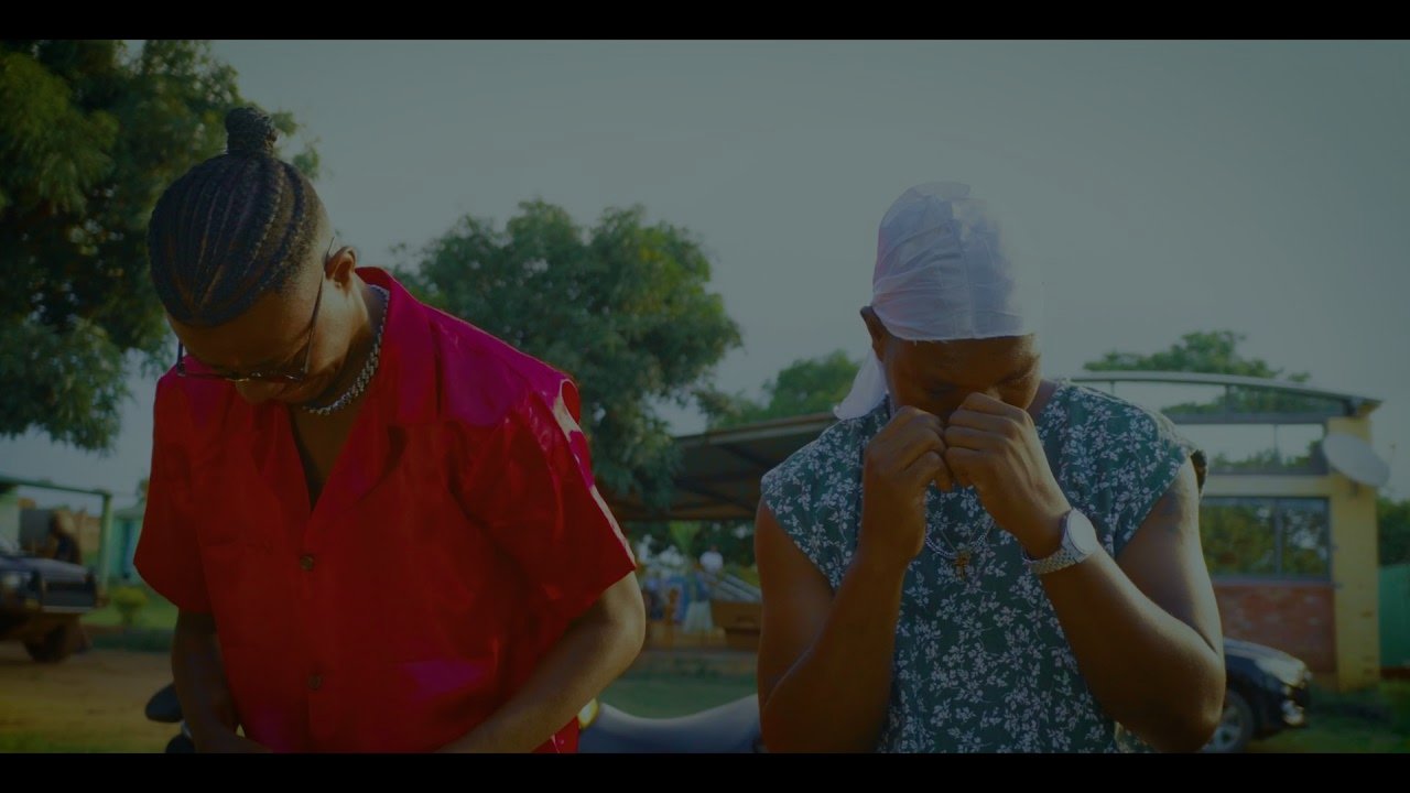 Dacheyla Mc feat. Léo Júnior - Amante Confusa