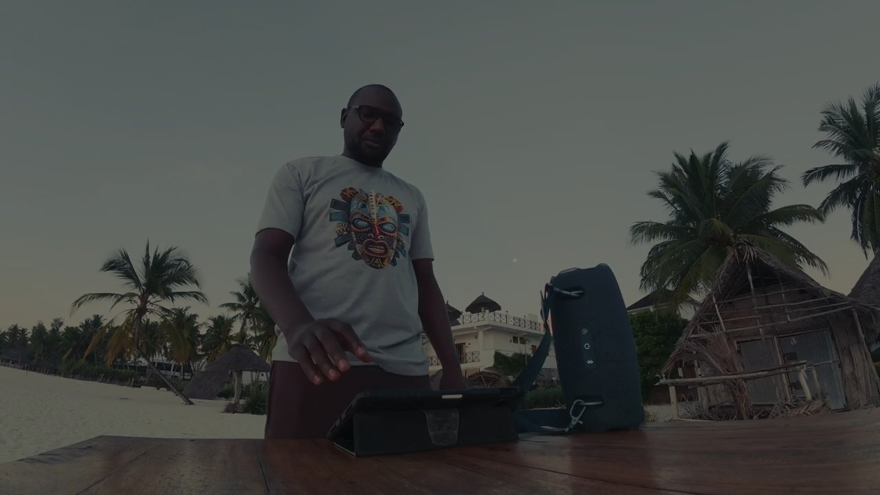 2Nyuke - Full Moon Party Vol 1