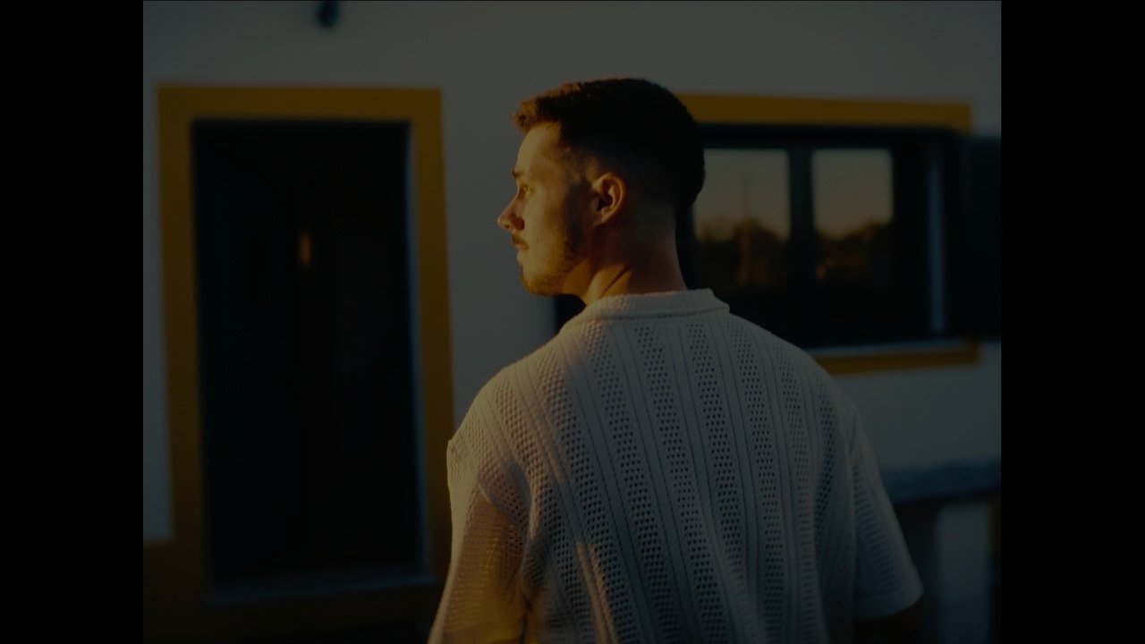 ÁTOA - Mesa Noutro Lugar