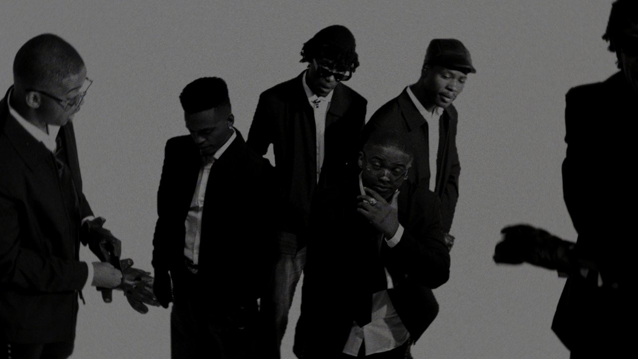 Dench, Cowboii, Djy Vino, Kabza De Small, Ceeka RSA - Kuyafana Mos