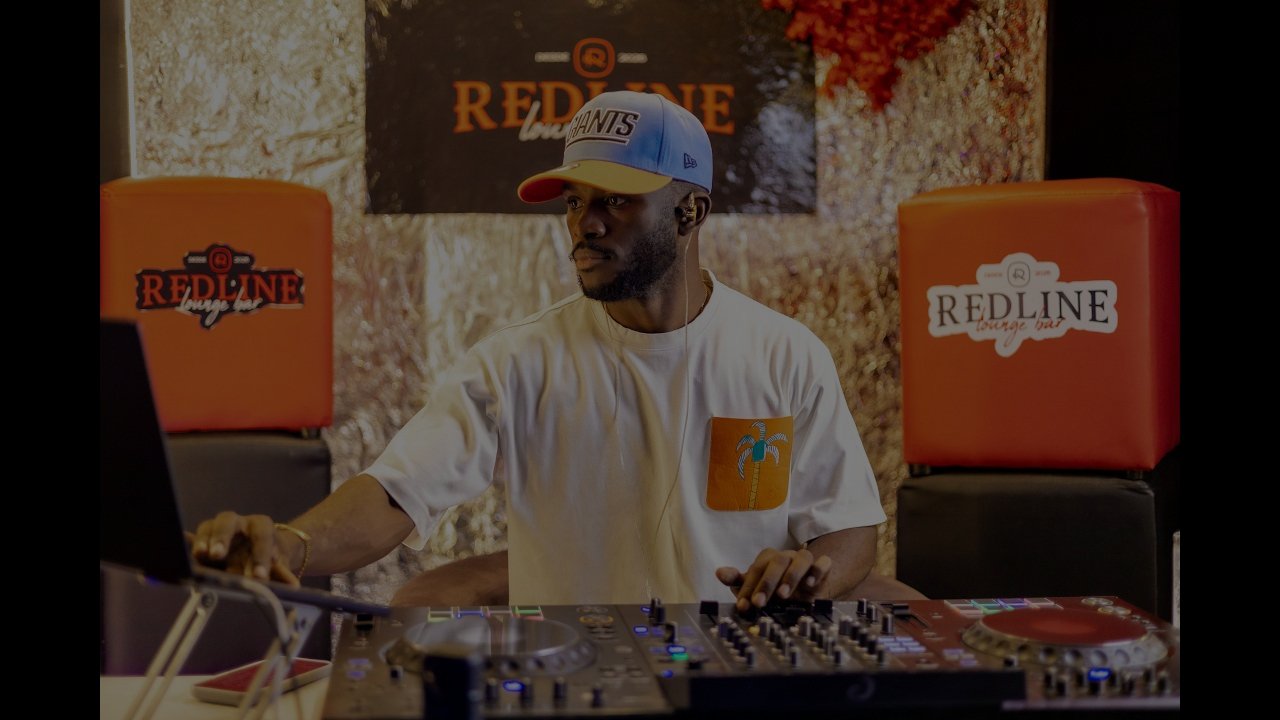 Dj Babalú - Repertório De Respeito De C4 Pedro (Nzamba N'kunku Mpetelo Messami)