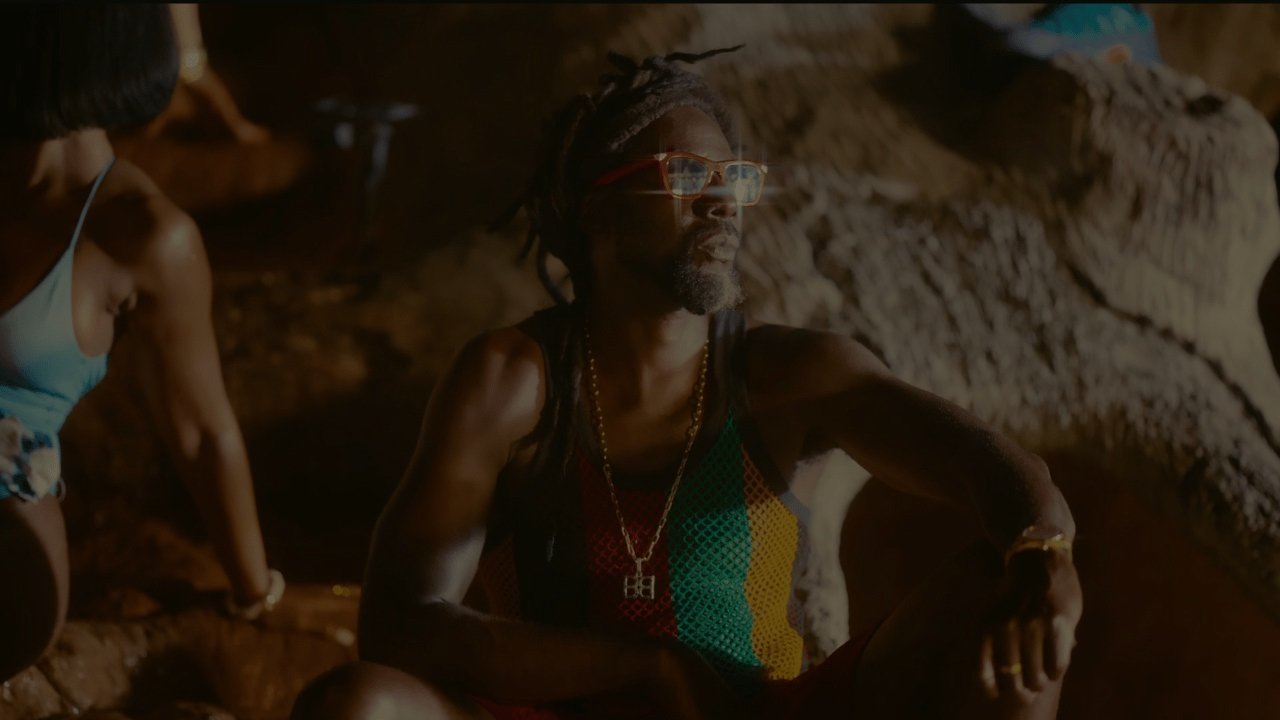 Buju Banton - House Call