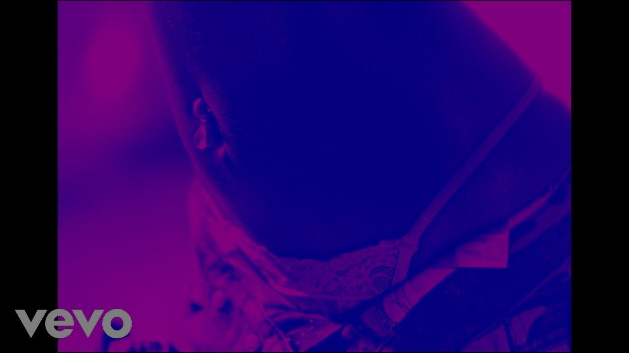 Tyla - FEEL SOMETHING