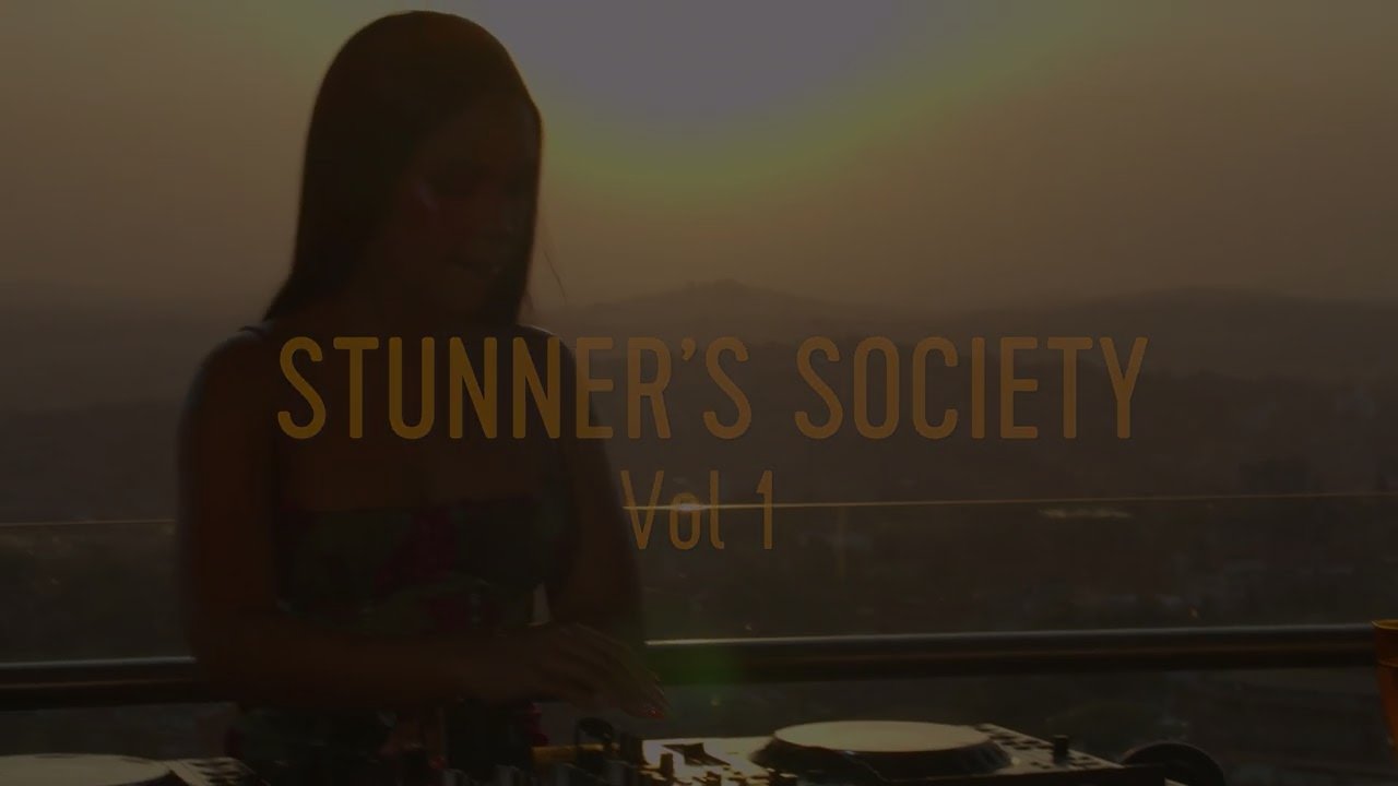 Stunner's Society : LIL Stunner aka SHEILAH GASHUMBA"s DJ MIX . EPISODE 1.THE BEST OF JAZZWRLD'