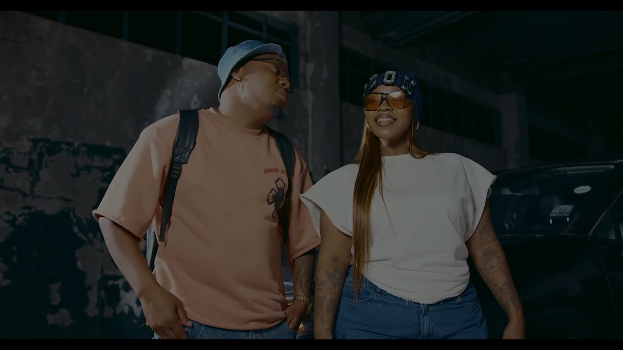 Mito Chocolatinho & Stefânia Leonel - Gangster Love