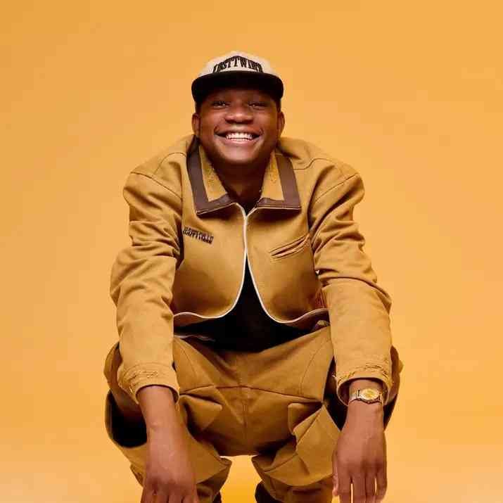 Kom Da Perc & ShakaMan YKTV – Top Your Desk Sgidongo Mix
