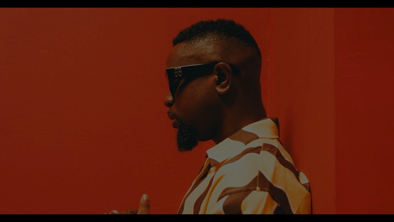 Sarkodie - Deja Vu (feat. KiDi)